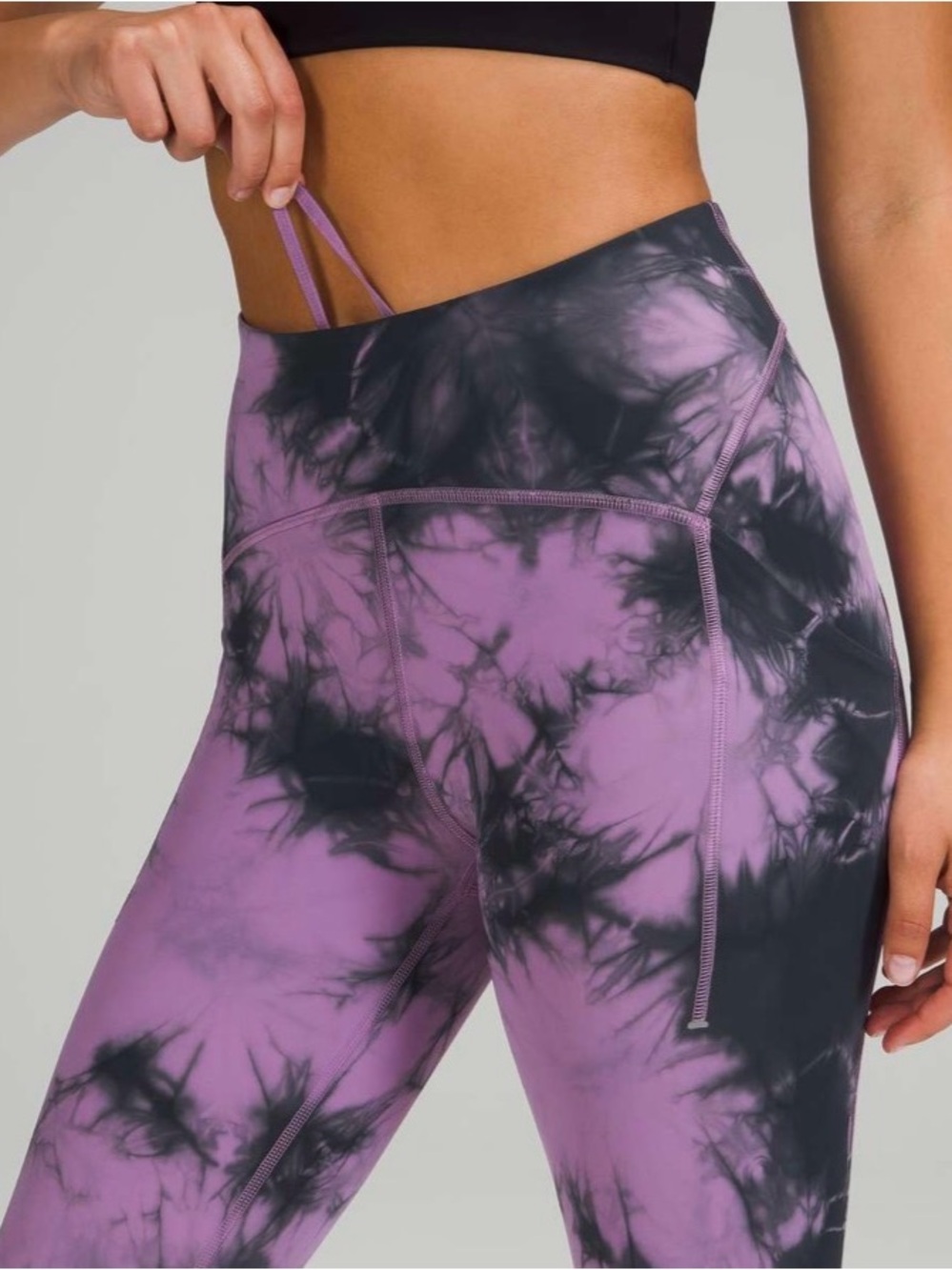 Lululemon Power Thru HR Tight Size 12‎ Wisteria Purple Tie Dye - Picture 3 of 7